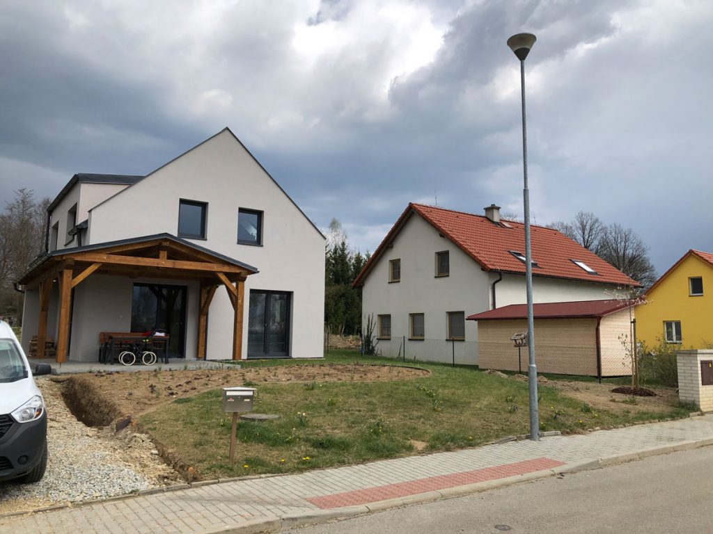 Před realizací